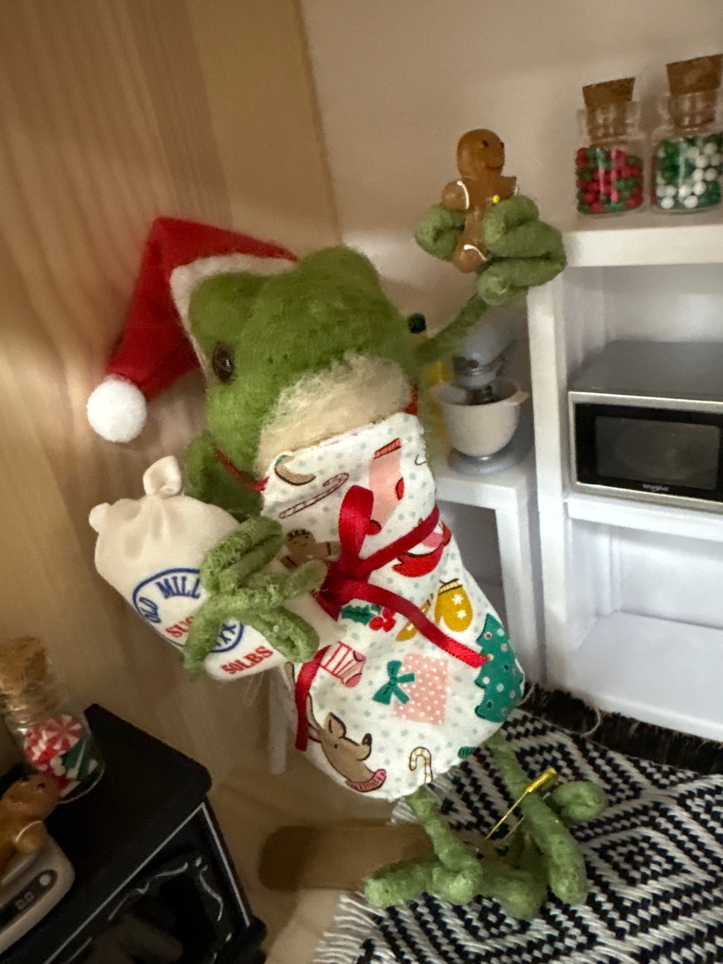 Mouse House Friends & Co.