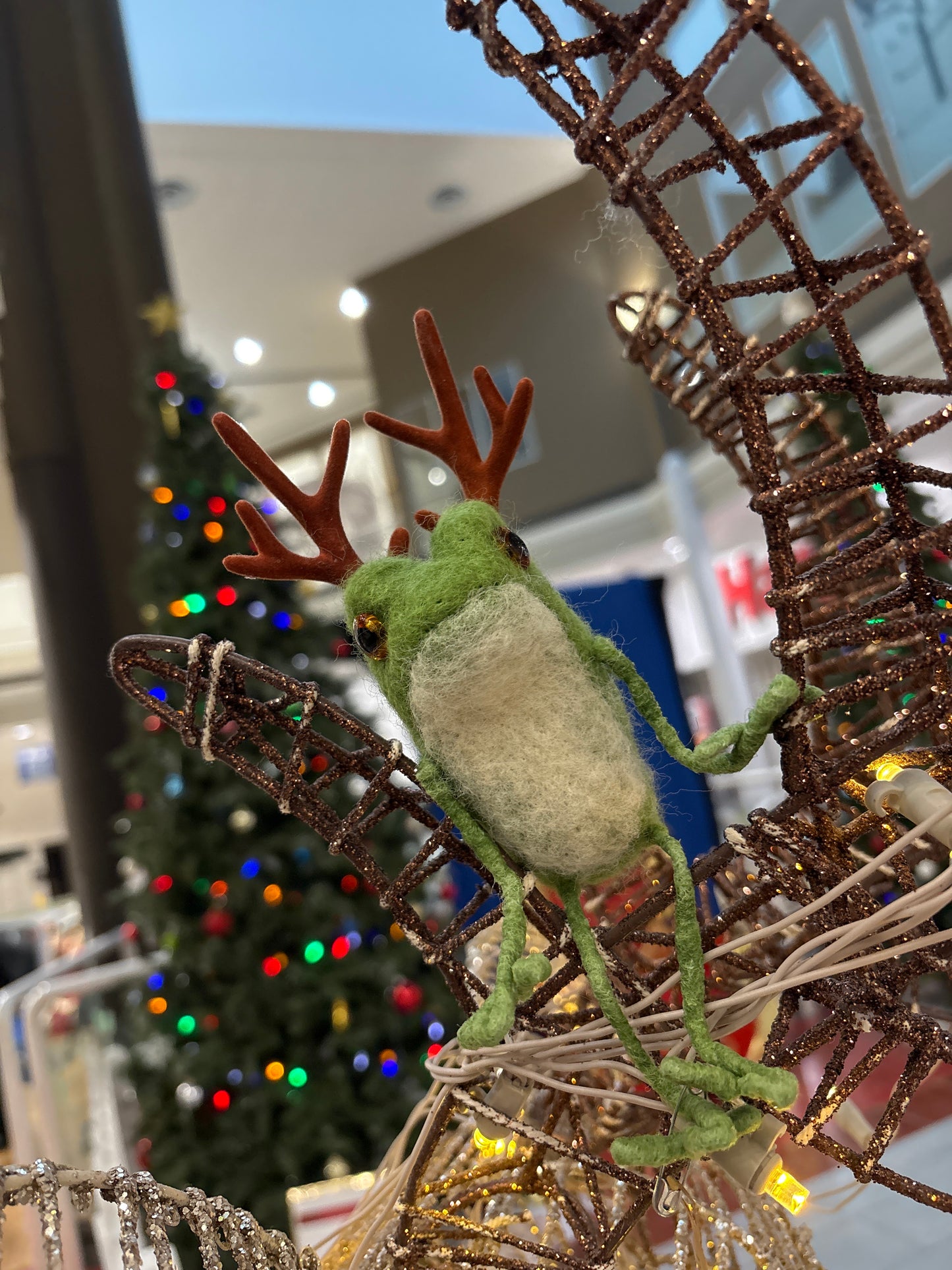 Mouse House Friends & Co.