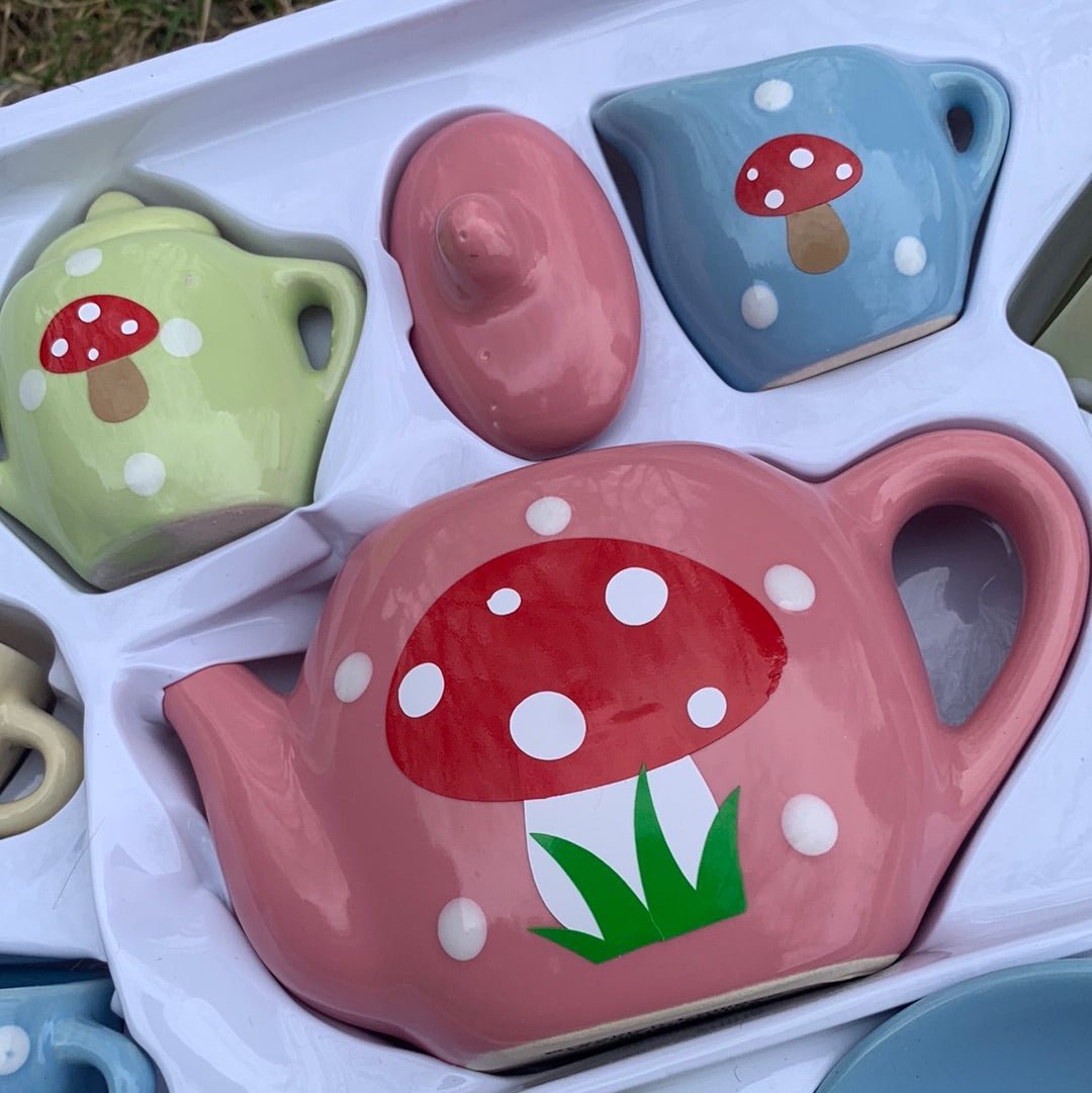 Amanita Muscaria Tea Time Party Set/ Ceramic Multicoloured - The Flannel Couch
