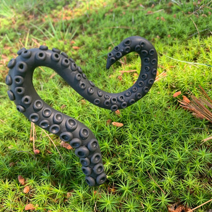 Kraken Polymer Clay #plantspike - The Flannel Couch