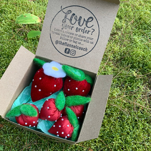 Textile Strawberries Playfood - The Flannel Couch